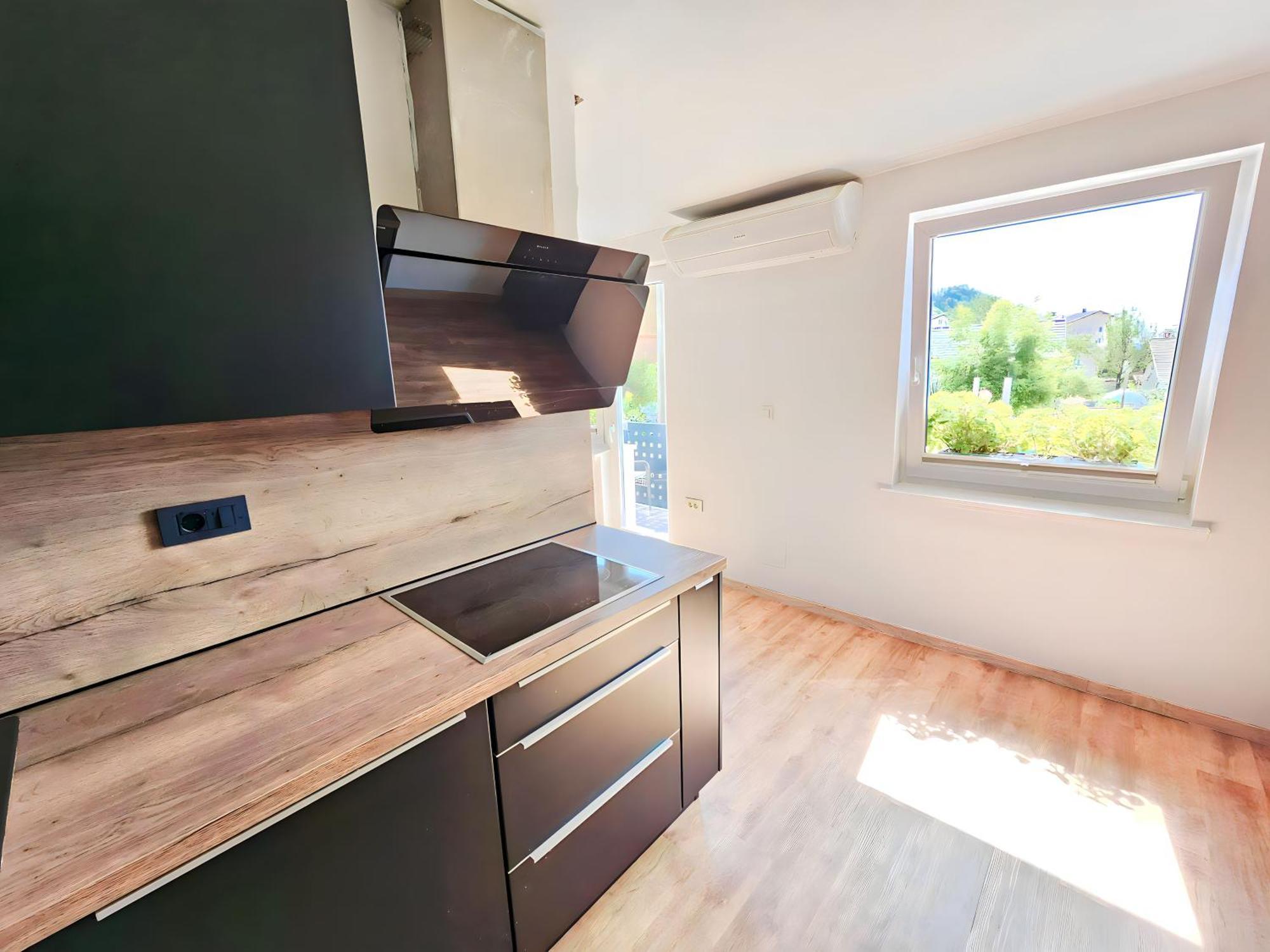 Charming Bella Hideout - Adults Only Apartment เยเซนิตเซ ภายนอก รูปภาพ